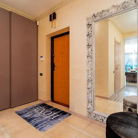 Birute Luxury 2 Bedrooms Паланга